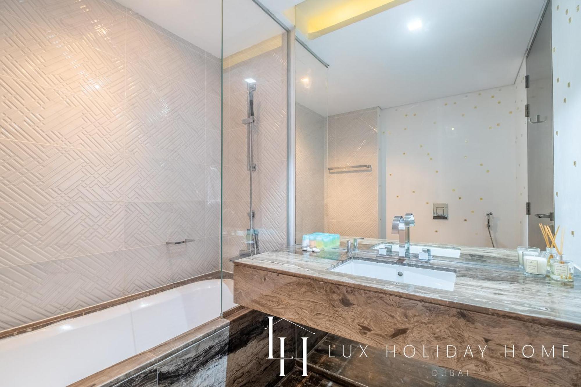 Lux - Lavish Suite With Full Palm Jumeirah View 1 Dubaj Kültér fotó